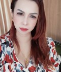 Rencontre Femme Thaïlande à Hatyai : Nicha, 47 ans